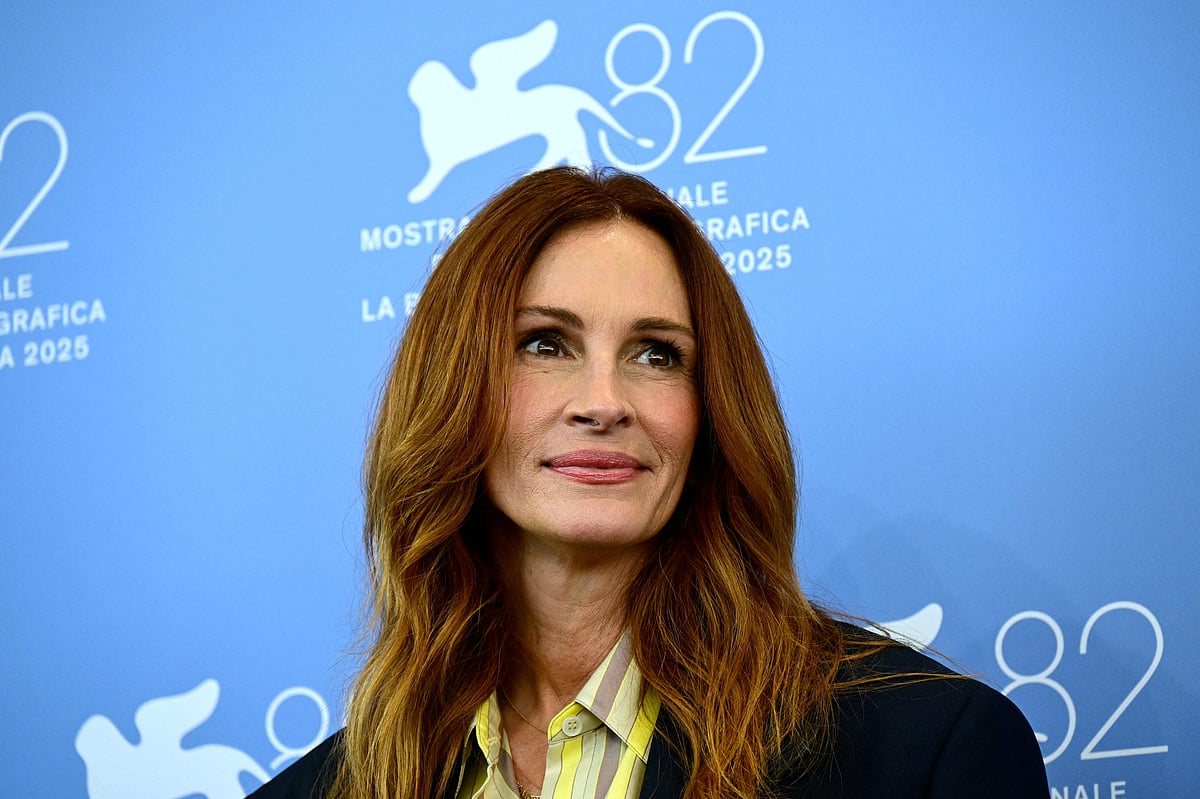 US actress Julia Roberts attends the photocall of the movie "After the Hunt" presented out of competition at the 82nd International Venice Film Festival, at Venice Lido on 29 August, 2025.