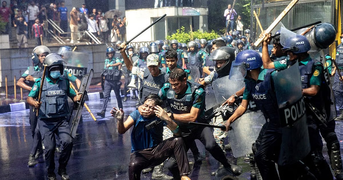 A BUET student’s mouth is being shut. Photo taken from in front of Hotel Intercontinental in Dhaka, on 27 August 2025.