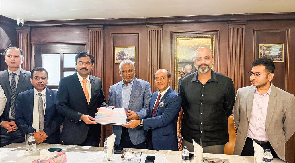 A high-level delegations from Pakistan recently visited Bangladesh to explore avenues of cooperation in the cement sector.