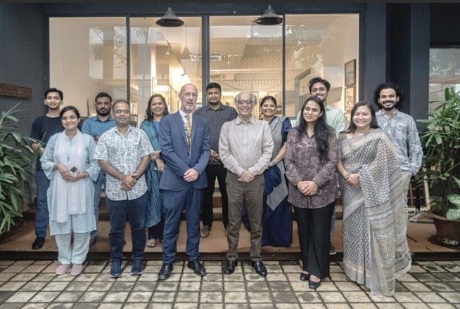 Professor Kazi Khaleed Ashraf, Ms. Nusrat Sumaiya and their team at Bengal Institute hosted Mr. David Knox, Director Programmes Bangladesh, British Council and the British Council Arts team at the Bengal Institute earlier this week.