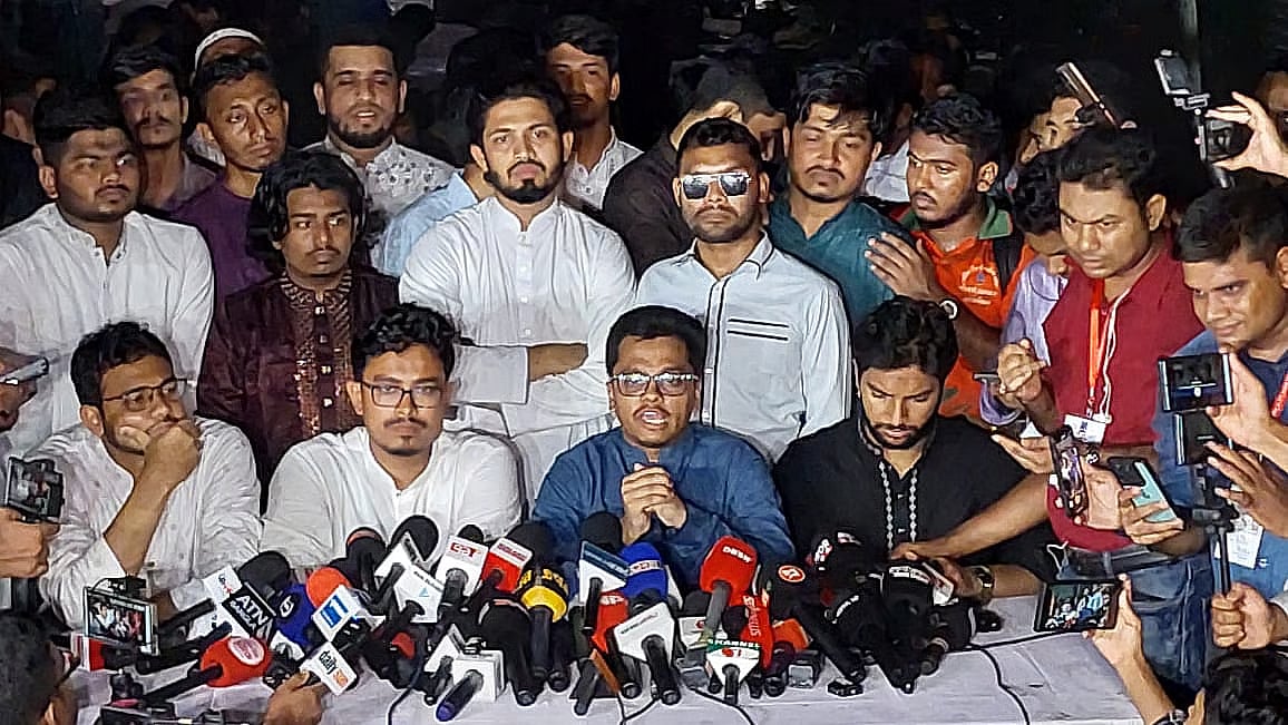 Leaders of the Shibir-backed panel hold a press conference after voting in the Dhaka University Central Students’ Union (DUCSU) election.