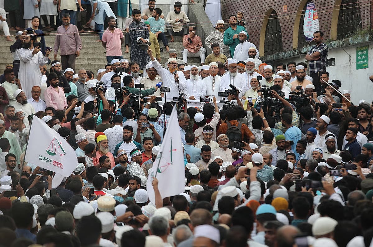 Jamaat-e-Islami’s Chattogram region leader Muhammad Shahjahan speaks at a rally in Chattogram city on 19 September 2025.