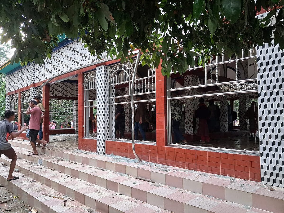 There was an attack on four shrines over a derogatory Facebook post about the Prophet Muhammad (PBUH). Photo from Asadpur village in Homna upazila of Cumilla taken on 18 September 2025.