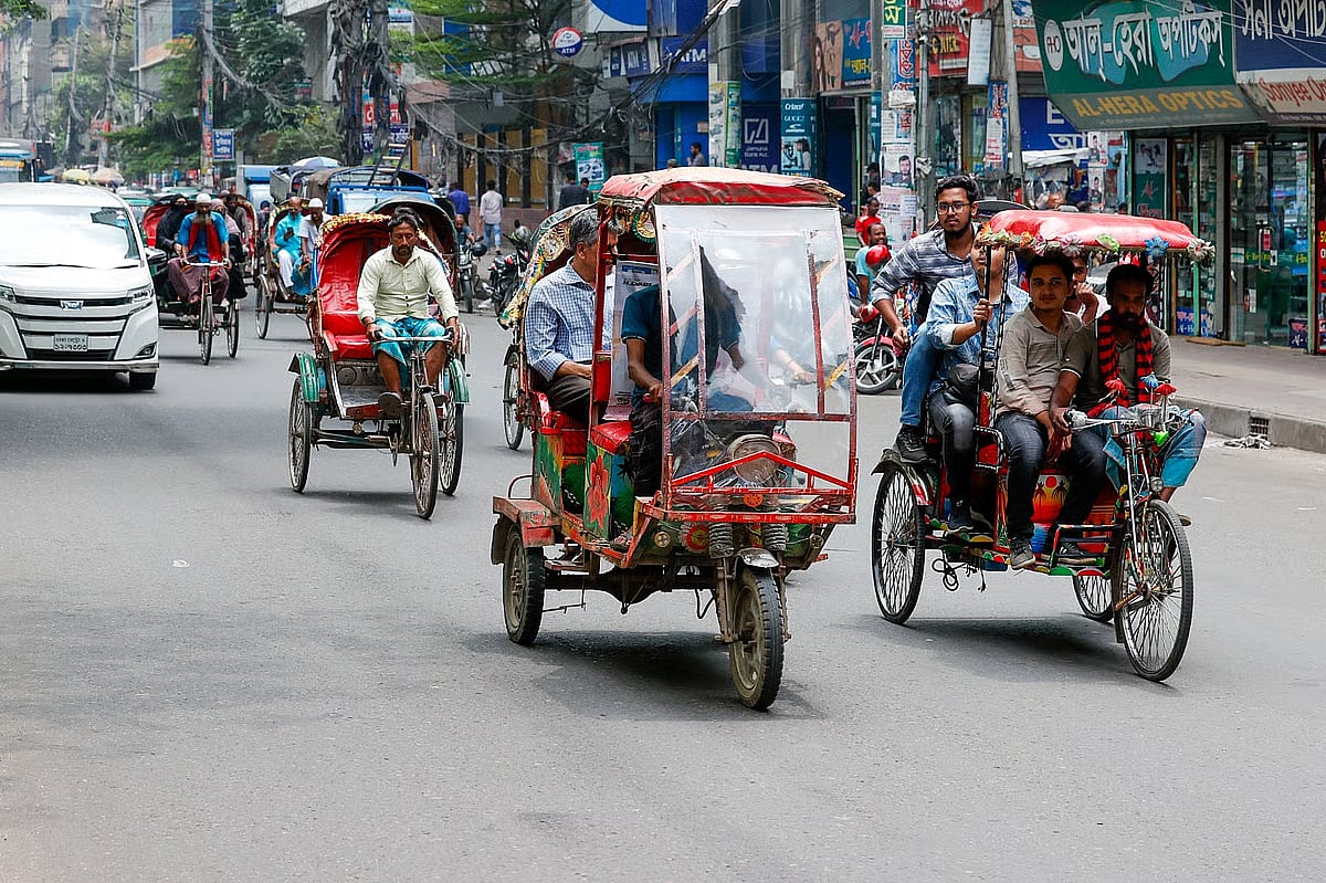 Battery-run rickshaws on the streets of Dhaka. Bijoynagar