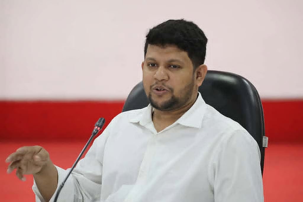 Information Adviser Mahfuj Alam addresses a dialogue titled “Self-censorship and Managing Complaints in the Media: Political and Policy Perspectives” at the CIRDAP auditorium in Dhaka on 28 September 2025.