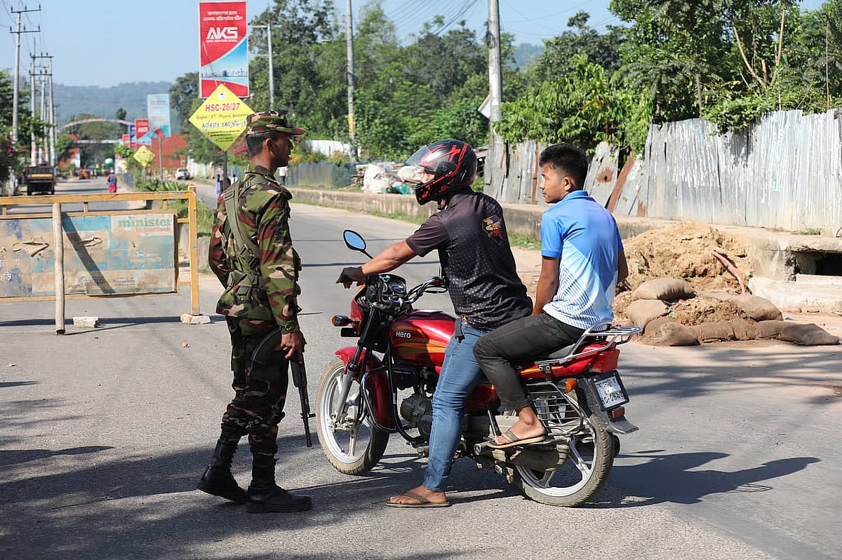 Section 144 is in force in Khagrachhari. Law enforcement personnel are stationed at every intersection. Photo taken from Khagrachhari Sadar upazila on 30 September 2025.