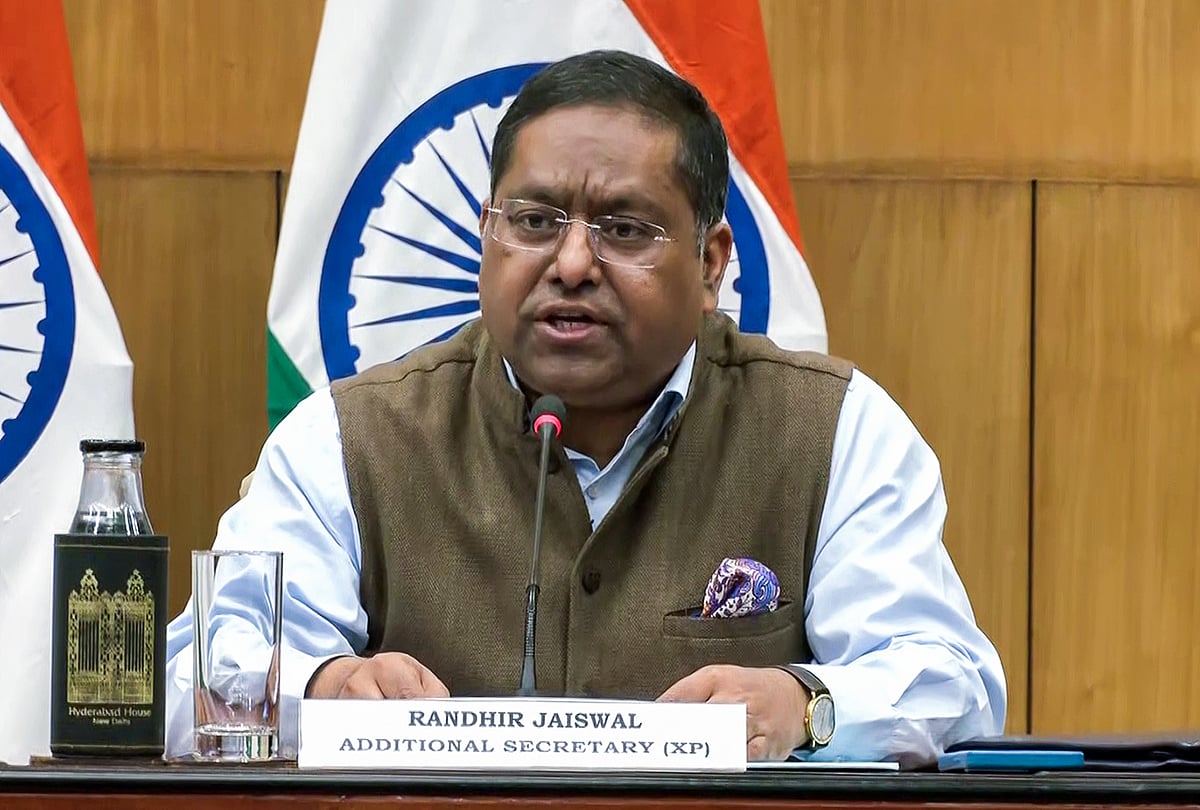 MEA spokesperson Randhir Jaiswal addresses a press briefing, in New Delhi on 26 August 2025