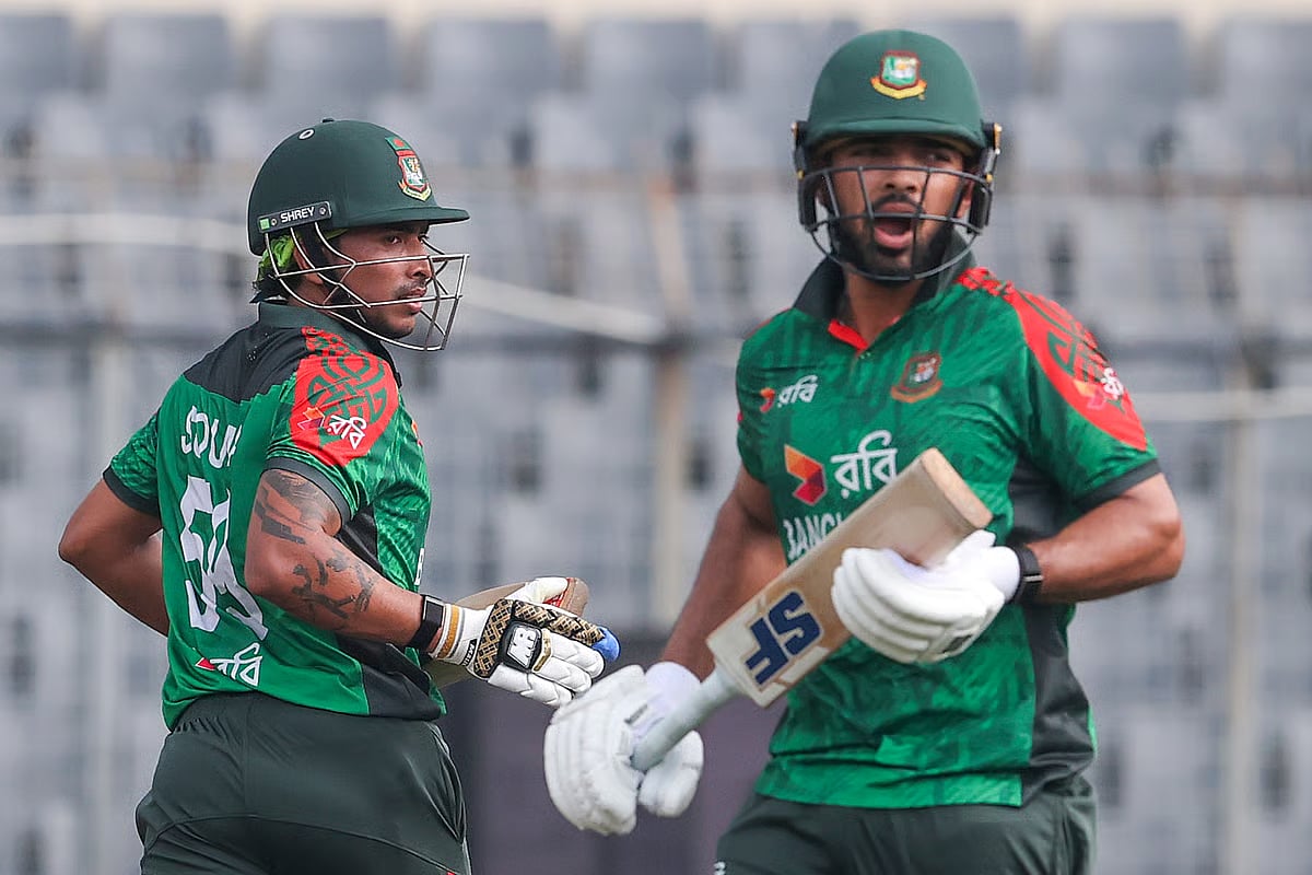 Saif Hasan and Soumya Sarkar provide a solid opening stand for Bangladesh in the 3rd ODI against West Indies on 23 October 2025