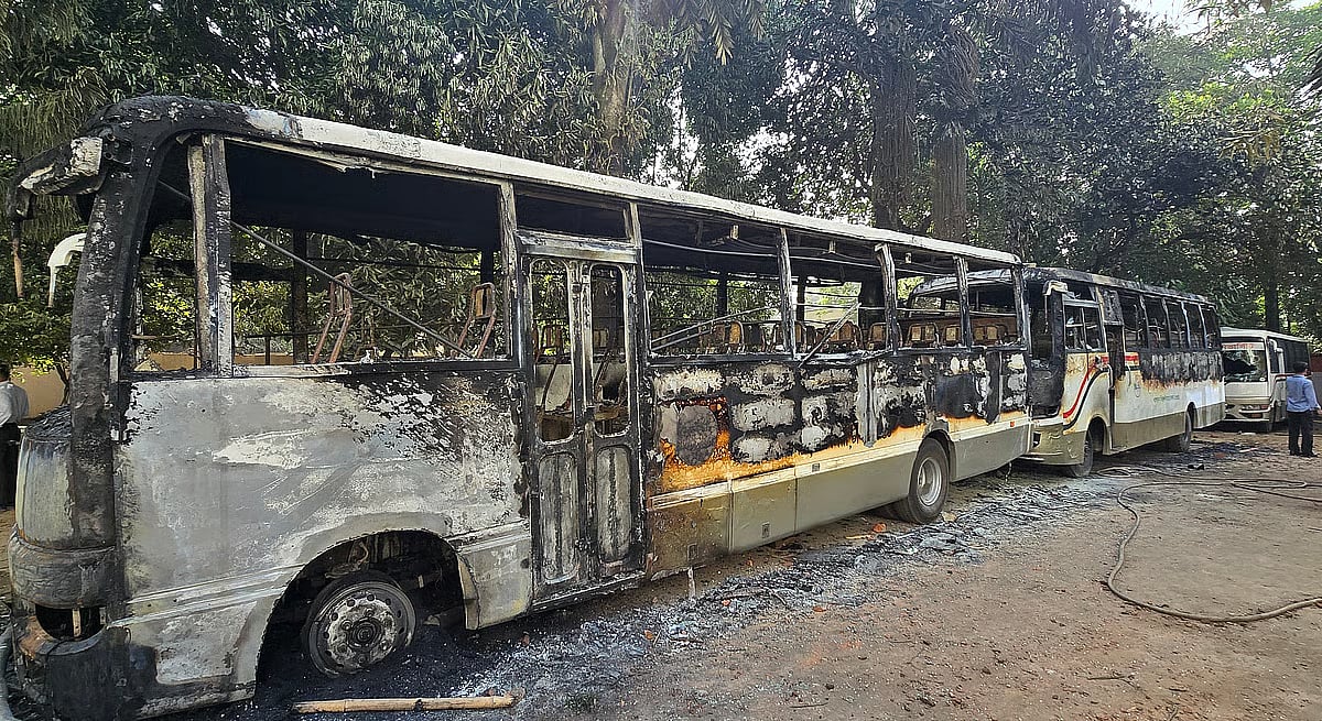 Students of Daffodil International University and City University clashed in Ashulia of Savar, on the outskirts of Dhaka on Sunday night. During the incident, a City University bus was set on fire. The photo was taken around 8:30 am on Monday.