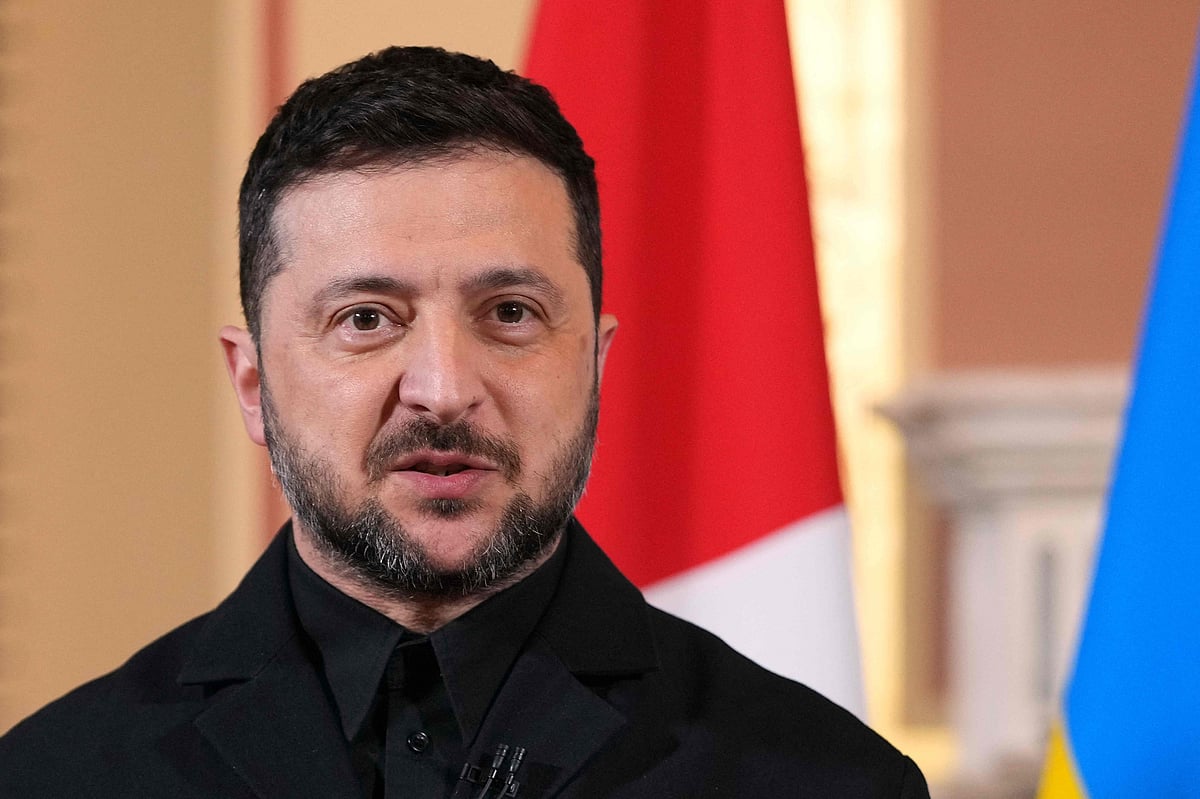 Ukraine's President Volodymyr Zelensky talks during a media conference after a meeting of the 'coalition of the willing' international partners on Ukraine in London on 24 October, 2025.