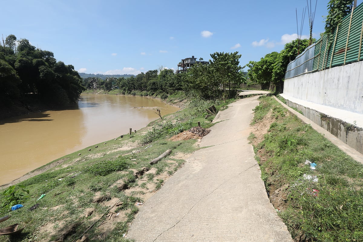 The Chengi, the main river of Khagrachhari, erodes further every year during the monsoon floods. The road along the riverbank has collapsed under the force of the current, leaving it impassable to vehicles. This photo was taken recently from Shantinagar area of Khagrachhari Sadar