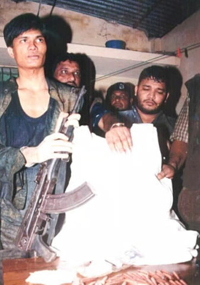 Sajjad Ali alias Boro Sajjad, the gangster who was arrested with an AK-47 rifle on 1 October 2000.