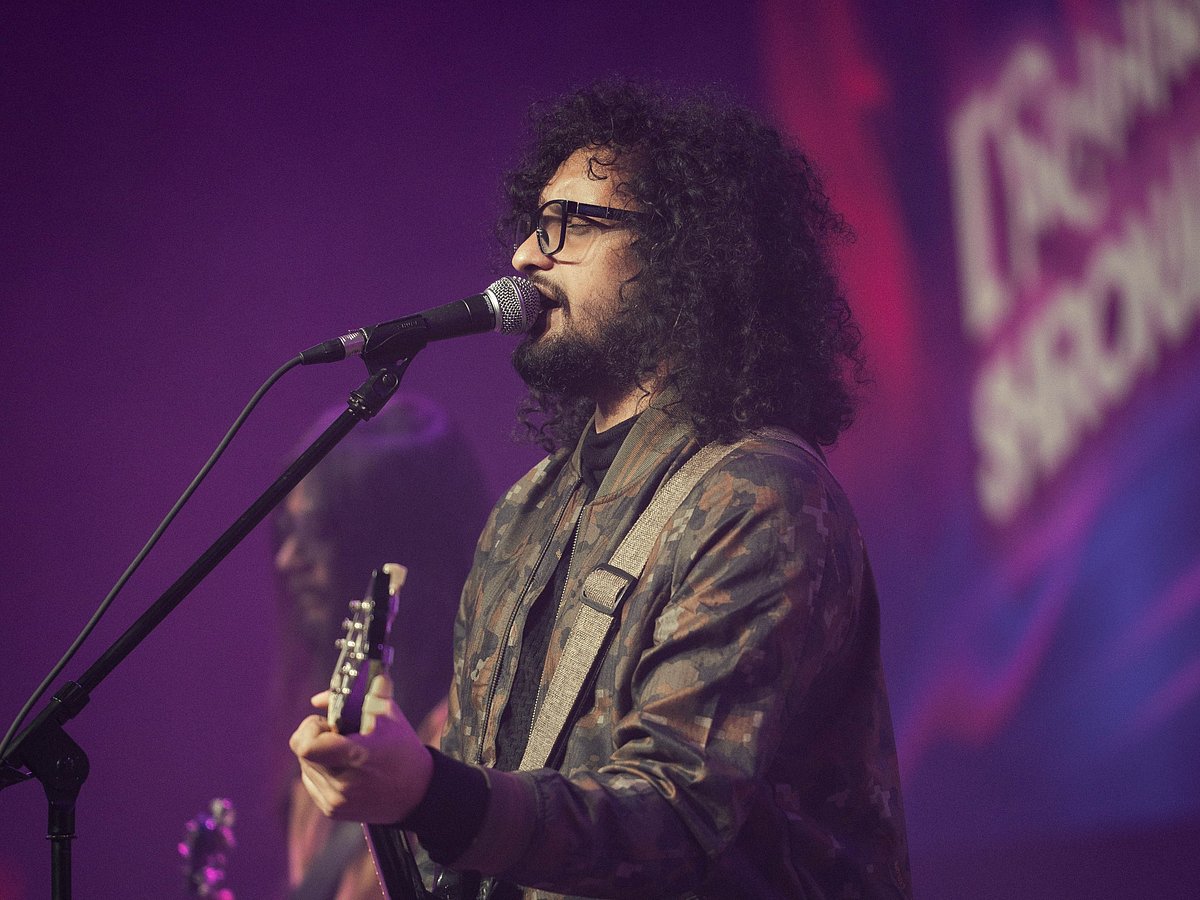 Shironamhin performs at the Toronto Pavilion.