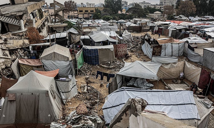 The United States and several Arab and Muslim-majority nations called for UN Security Council to adopt a US resolution endorsing Donald Trump's peace plan for Gaza.