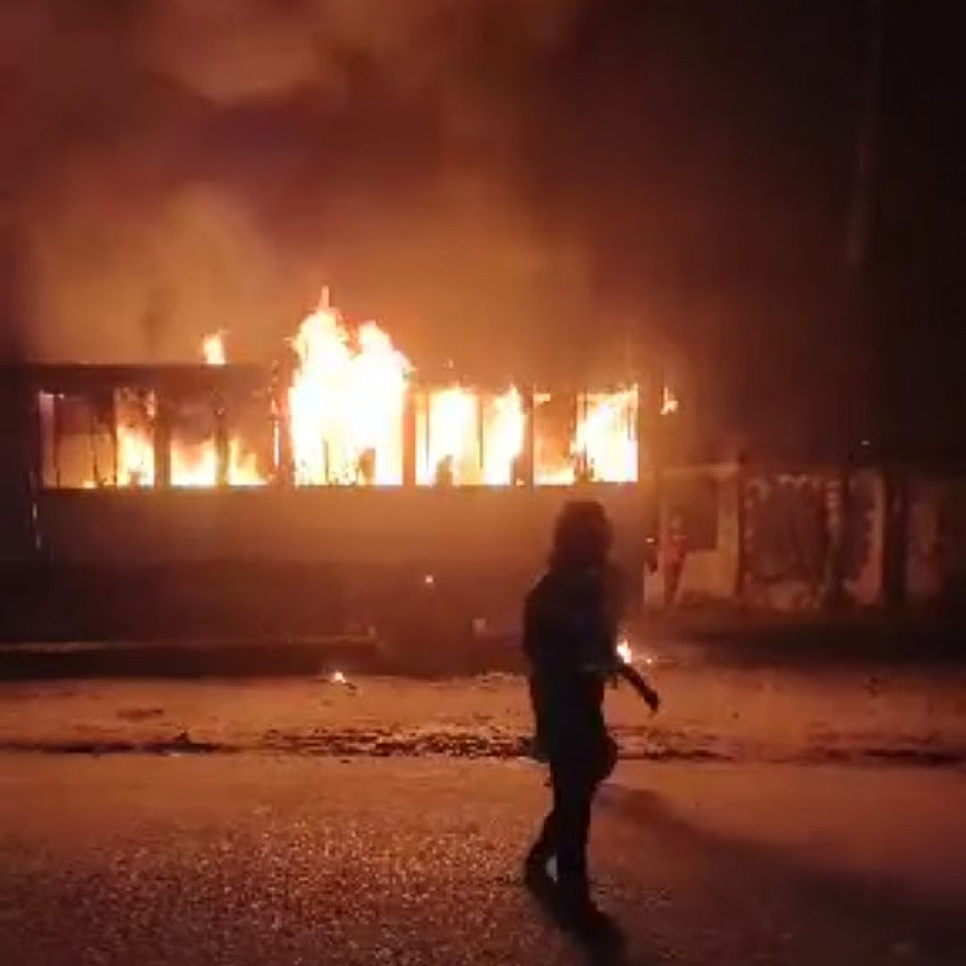 A bus was set on fire at Beribandh road in Hazaribagh, Dhaka.