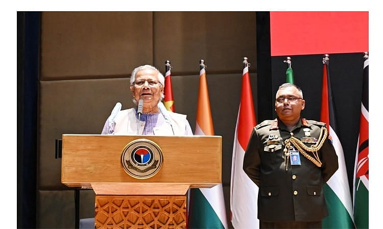 Chief Adviser Professor Muhammad Yunus speaks at the DSCSC Course-2025 certificate distribution function held at the DSCSC Complex in Mirpur Cantonment, Dhaka on 19 November 2025.