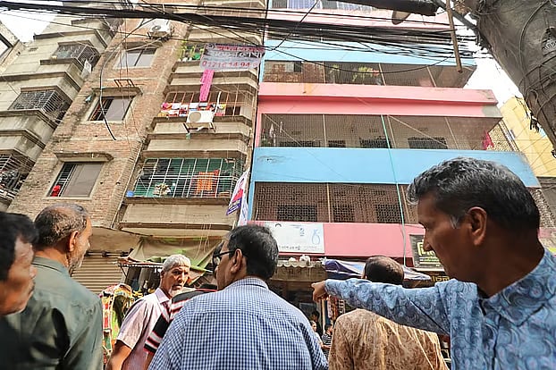 Many residents in Sutrapur rushed out onto the streets in panic during the earthquake this morning.