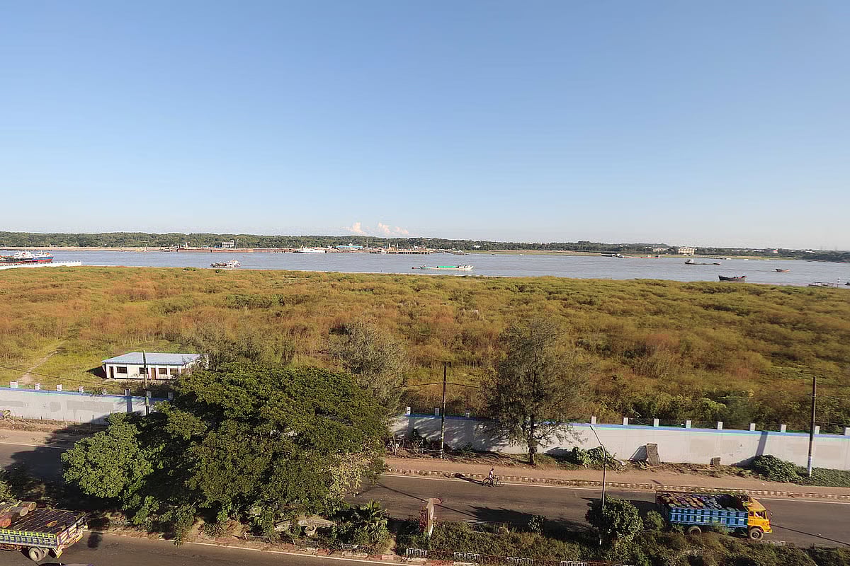 A terminal will be built in this huge walled area of Laldia Char. The photo is taken recently