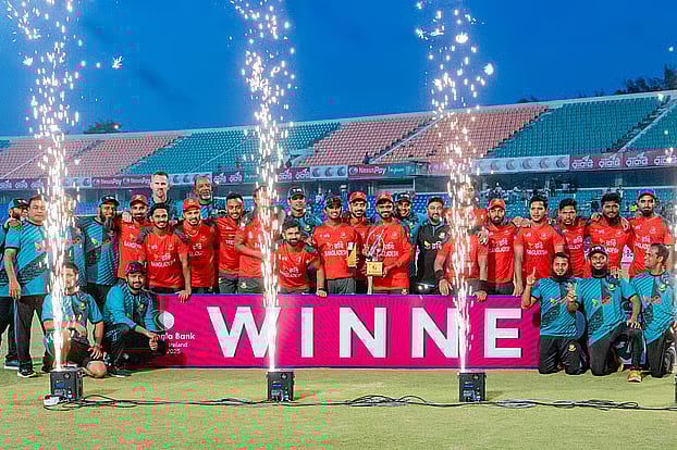 Bangladesh clinched the T20 International series against Ireland in style, having sealed a dominant eight-wicket victory in the third and final game on Tuesday at Bir Shrestha Shaheed Flight Lieutenant Motiur Rahman Stadium in Chattogram