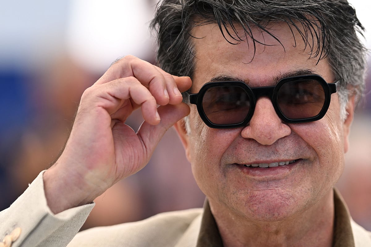Iranian director and screenwriter and producer Jafar Panahi poses during a photocall for the film "Un simple accident" (A Simple Accident) at the 78th edition of the Cannes Film Festival in Cannes, southern France, on 21 May, 2025.