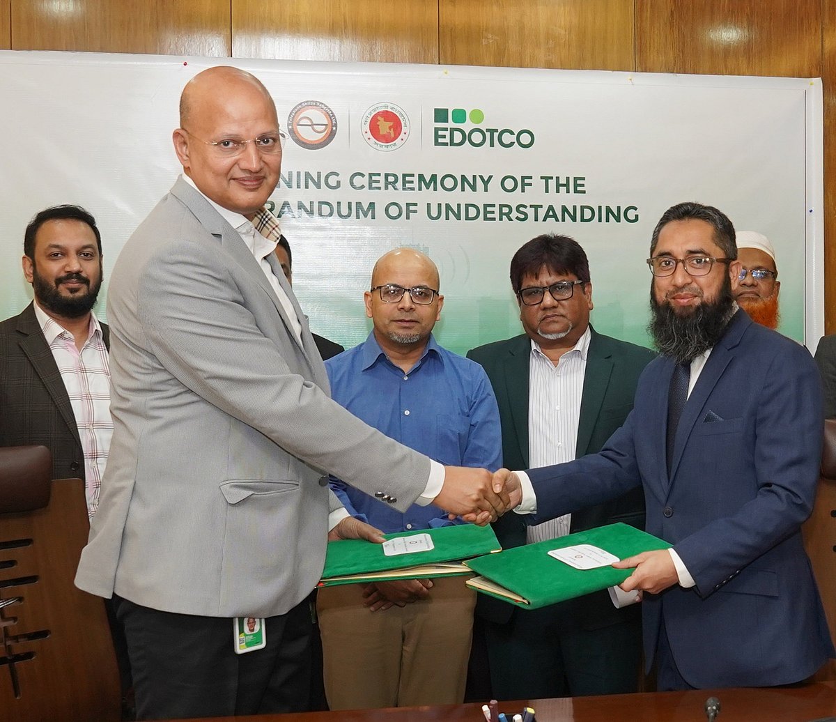EDOTCO Bangladesh has signed a MoU with TSS to advance local technical capability and drive sustainability in Bangladesh’s telecom sector.