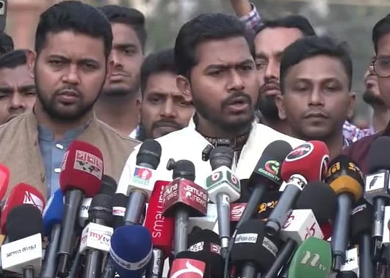 Gono Odhikar Parishad president Nurul Haque Nur speaks with journalists on 13 December.