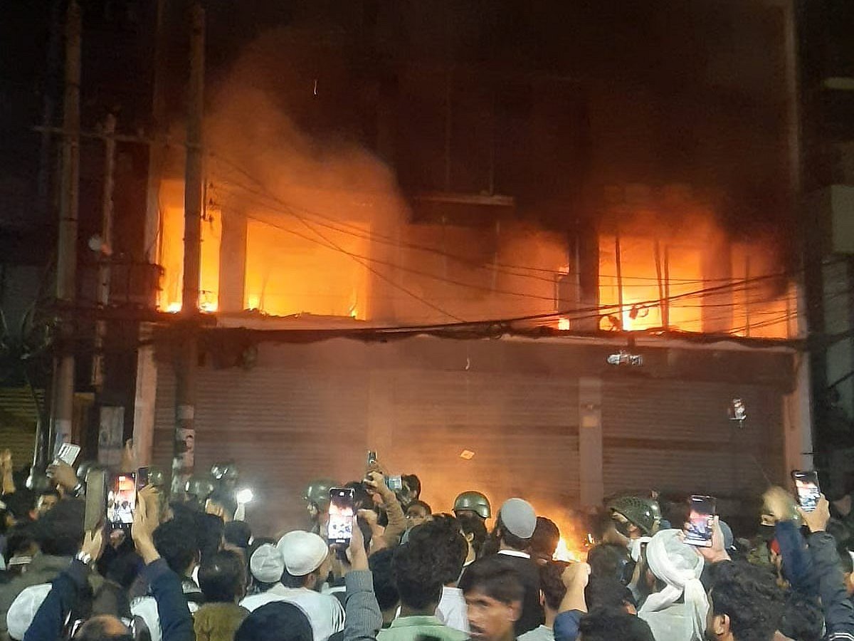 After news of Sharif Osman Hadi's death spread, attackers surrounded the Prothom Alo building in the capital's Karwan Bazar and carried out extensive vandalism and looting. They later set the building on fire. On 18 December, 2025