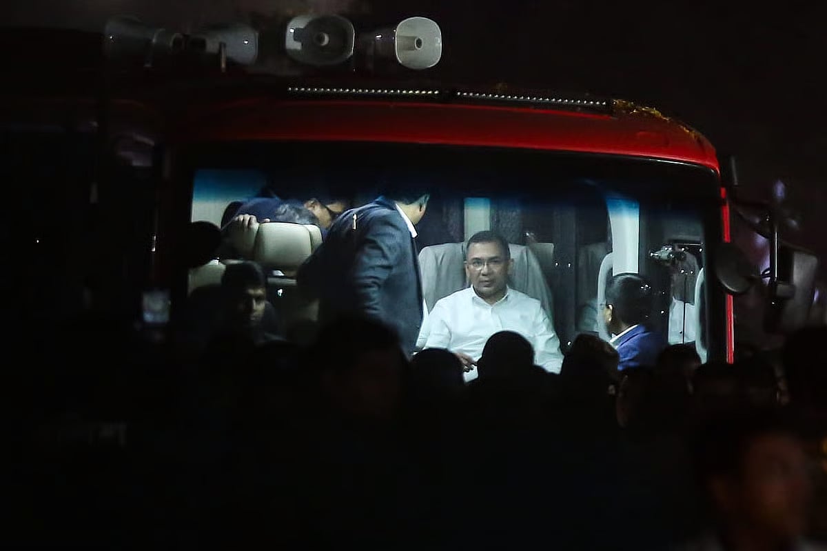 Tarique Rahman in front of Evercare Hospital.