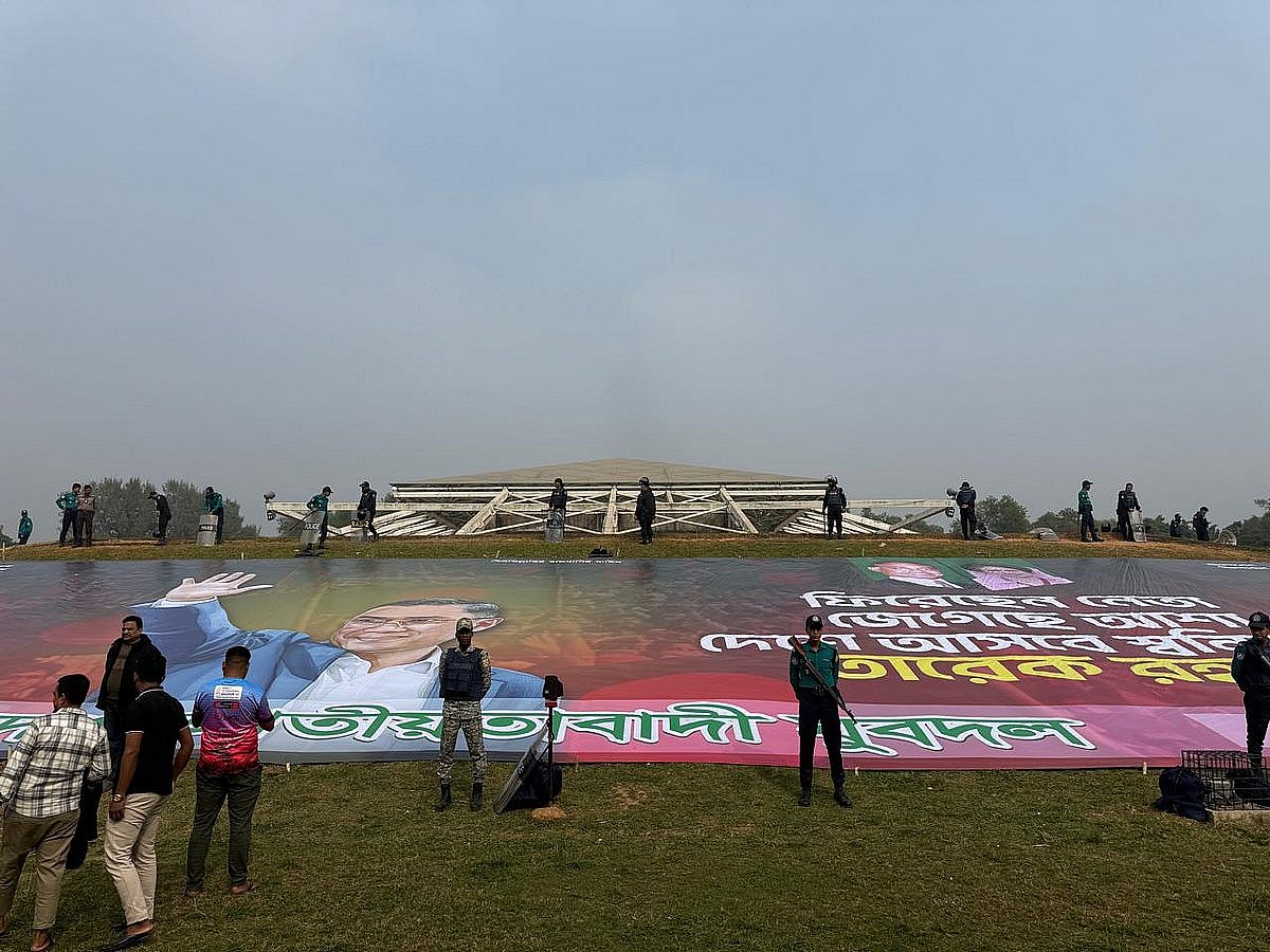 Tarique Rahman will visit the grave of his father, martyred President Ziaur Rahman, at Zia Udyan in Dhaka on 26 December 2025. 