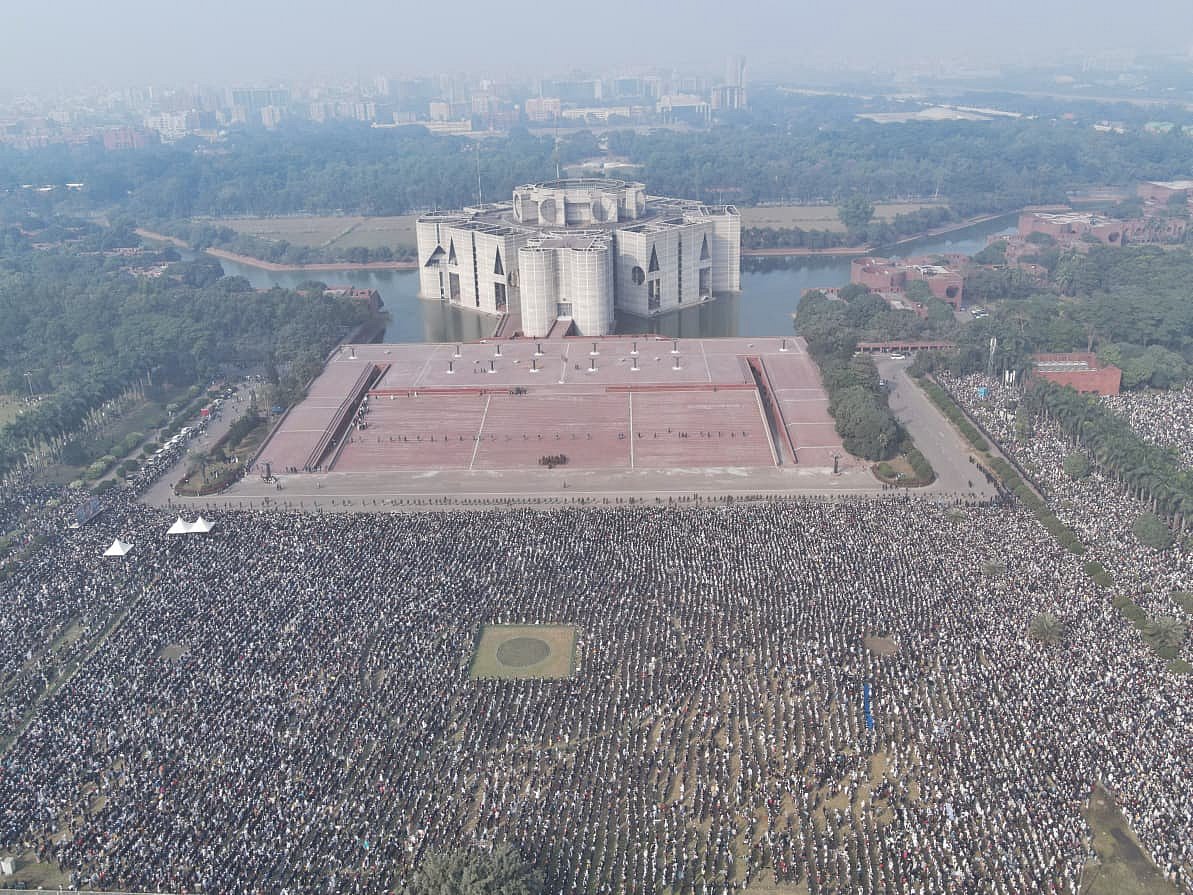 A huge number of people gathered on the premises of the Jatiya Sangsad and at Manik Mia Avenue for the janaza of Khaleda Zia