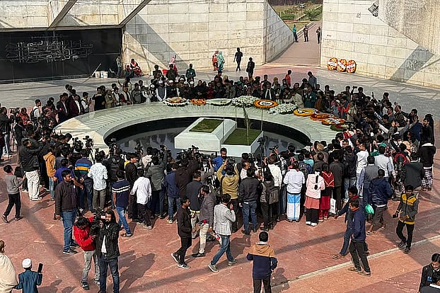BNP leaders, activists and numerous people are visiting the grave of former prime minister and party chairperson Khaleda Zia to offer prayers