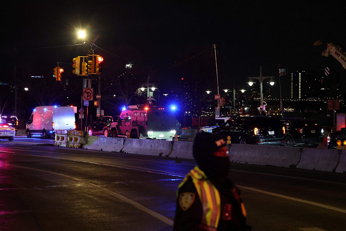 A motorcade carrying ousted Venezuelan president Nicolas Maduro leaves the Westside Heliport in New York on 3 January, 2026.
