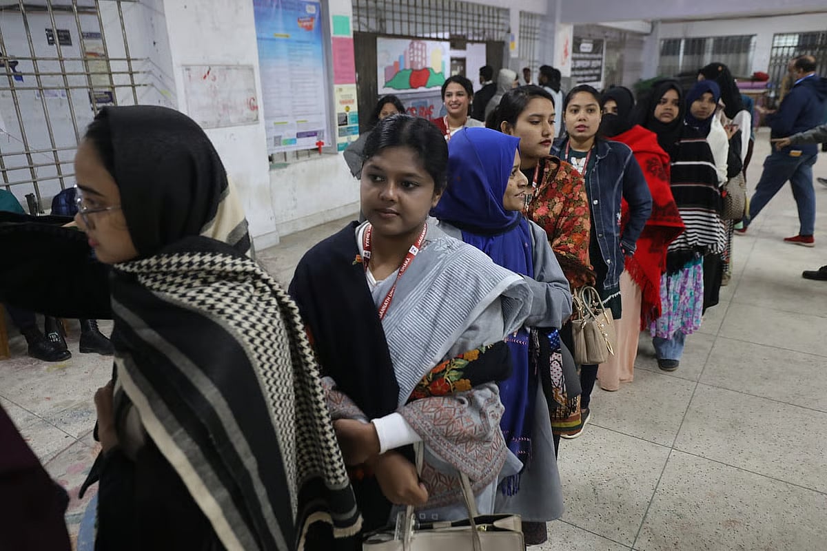 Students are maintaining line for vote. On 6 January, 2025 morning
