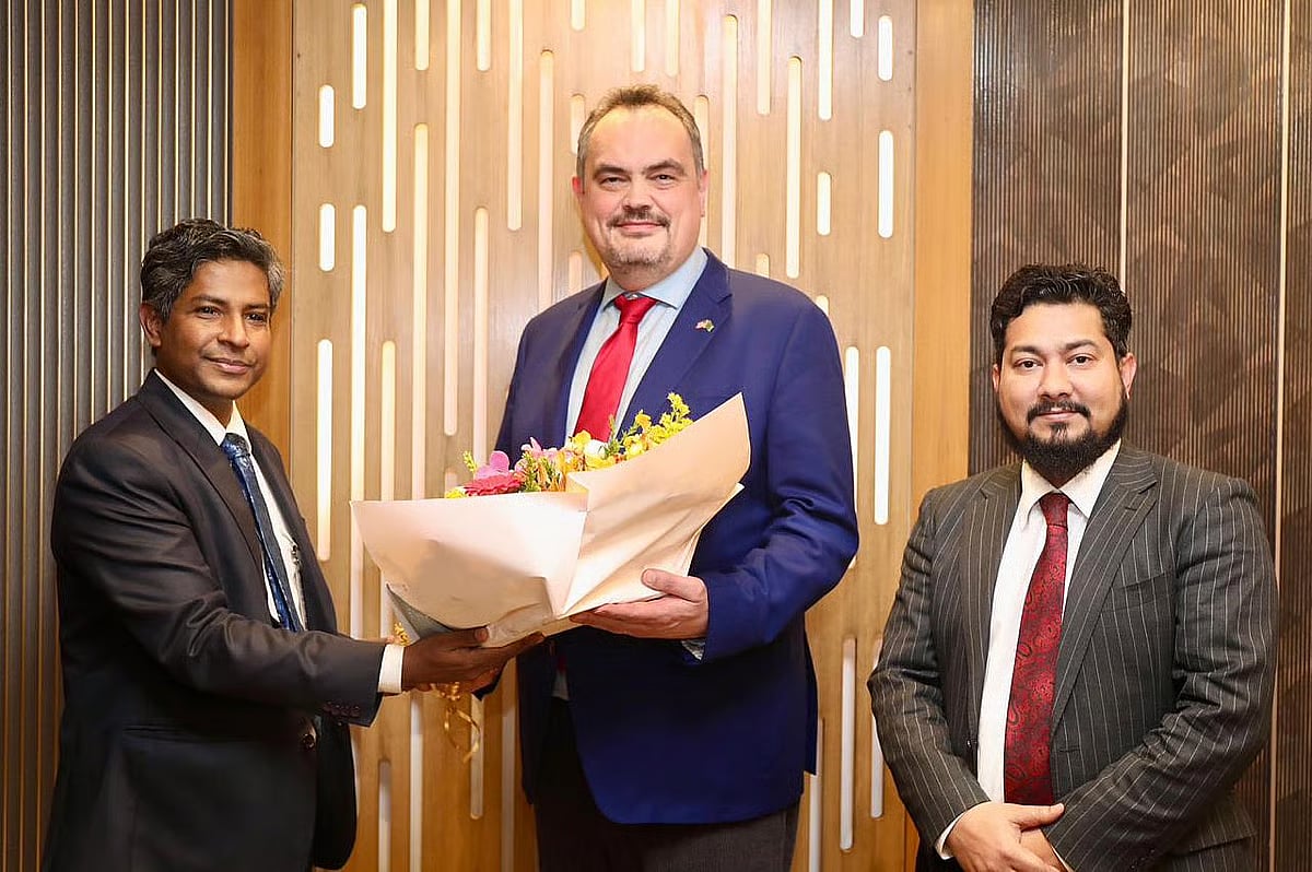 Foreign ministry officials welcome the US ambassador-designate Brent Christensen at Hazrat Shahjalal International Airport, Dhaka on 12 January 2026
