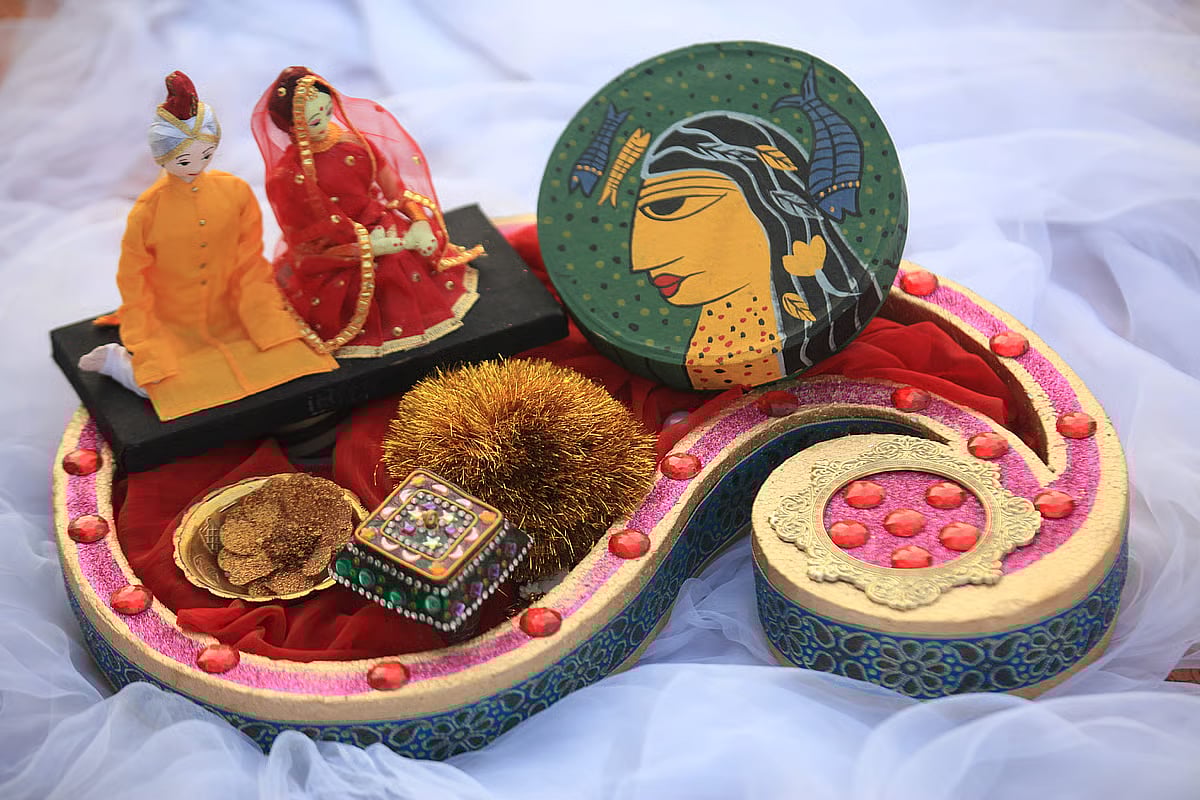 Representational image