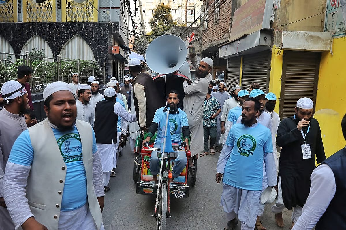 Election campaigning has reached its peak, with candidates’ loudspeakers now moving through alleys and small lanes. Photo taken in Mohammadpur area of Dhaka on 7 February 2026.