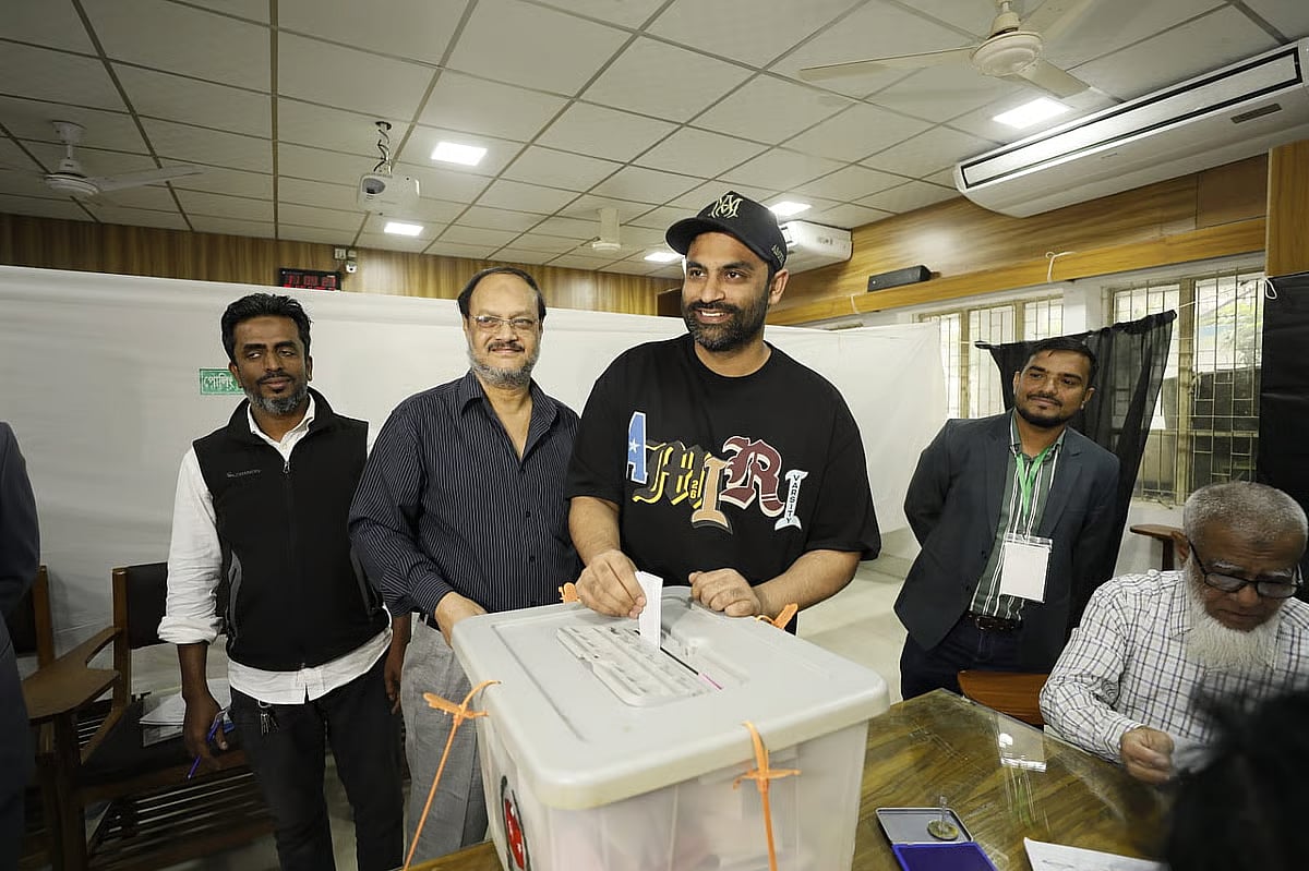 Former national team cricketer Tamim Iqbal cast his vote at around 11:00 am at the public administration polling centre under Kotwali police station in Chattogram