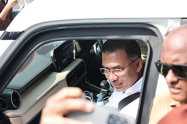 BNP Chairman Tarique Rahman went from his Gulshan residence to the Navy Headquarters Mosque to offer jummah prayers