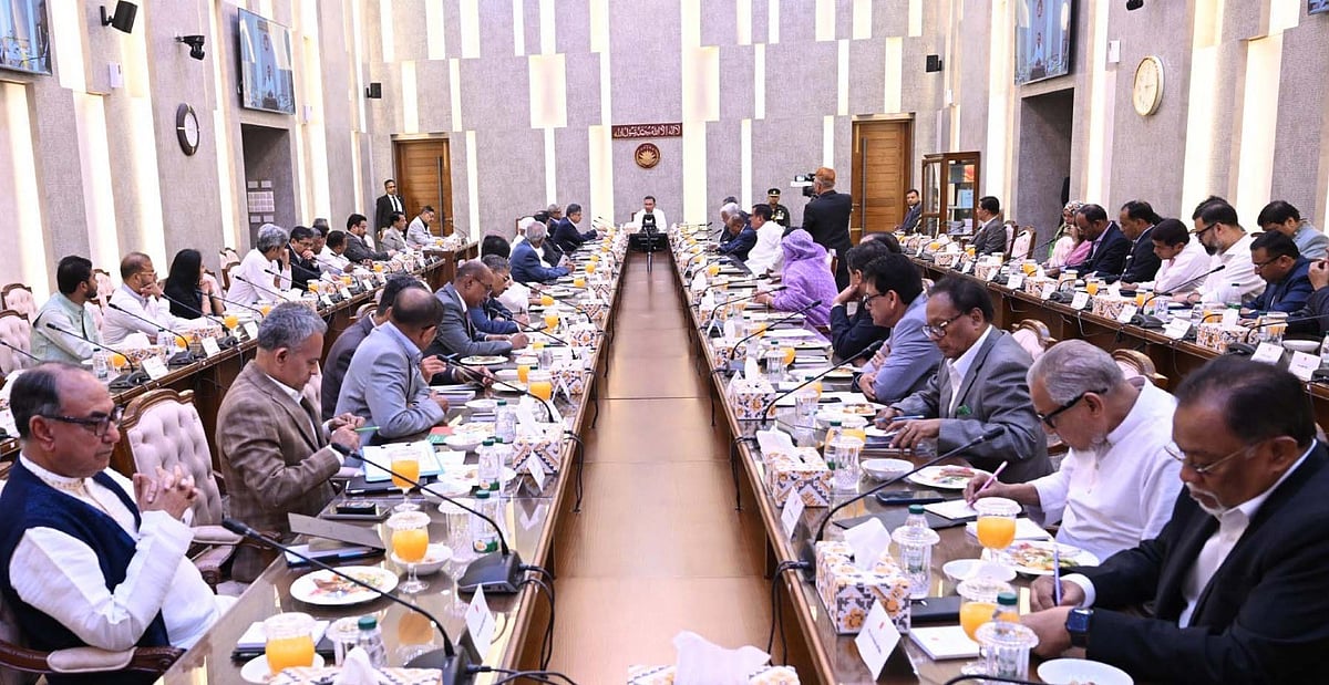 The first meeting of the cabinet was held under the leadership of Prime Minister Tarique Rahman. On Wednesday afternoon at the Secretariat