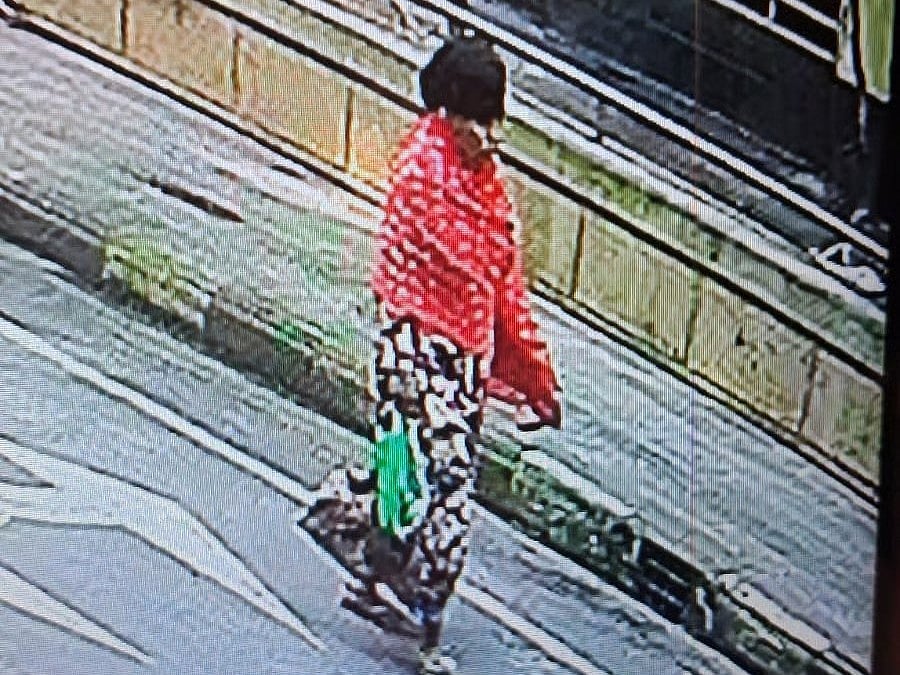 After reviewing CCTV footage from a neighbouring house, police arrested domestic worker Bilkis Begum in connection with the killing of a housewife after administering sedatives and looting gold ornaments and cash in Uttara, Dhaka.