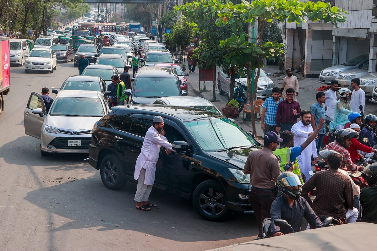 Long queue of cars and motorcycles at Khalek Service Centre, Darus Salam, Dhaka as people started panic buying of fuel for their vehicles. The photo is taken on 6 March 2026