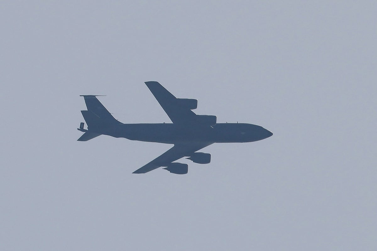 A US Air Force Boeing KC-135 Stratotanker aerial-refuelling aircraft flies over Tel Aviv on 4 March 2026. An American KC-135 aerial refueling aircraft crashed in western Iraq while a second plane involved in the incident landed safely, the US military said on 12 March 2026.