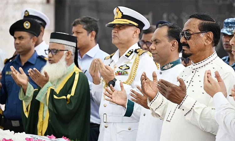 Speaker of the 13th Jatiya Sangsad Major (Retd) Hafiz Uddin Ahmad, Bir Bikrom, and deputy speaker Barrister Kayser Kamal pay tribute to martyrs at the National Memorial.