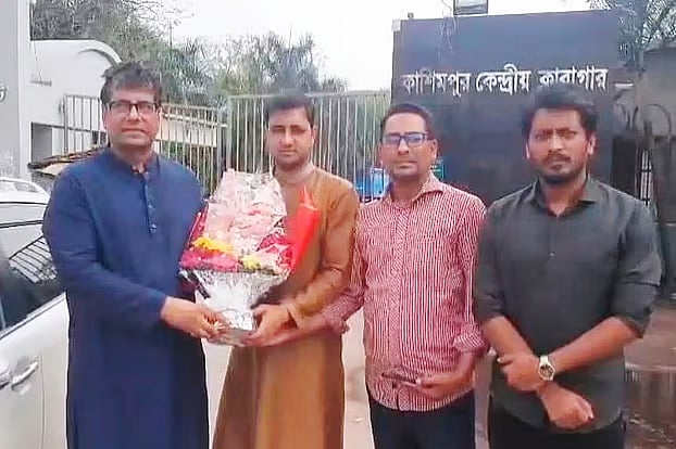 Journalist Anis Alamgir (left) has been released from the Kashimpur Central Jail in Gazipur around 2:30 pm on Saturday.