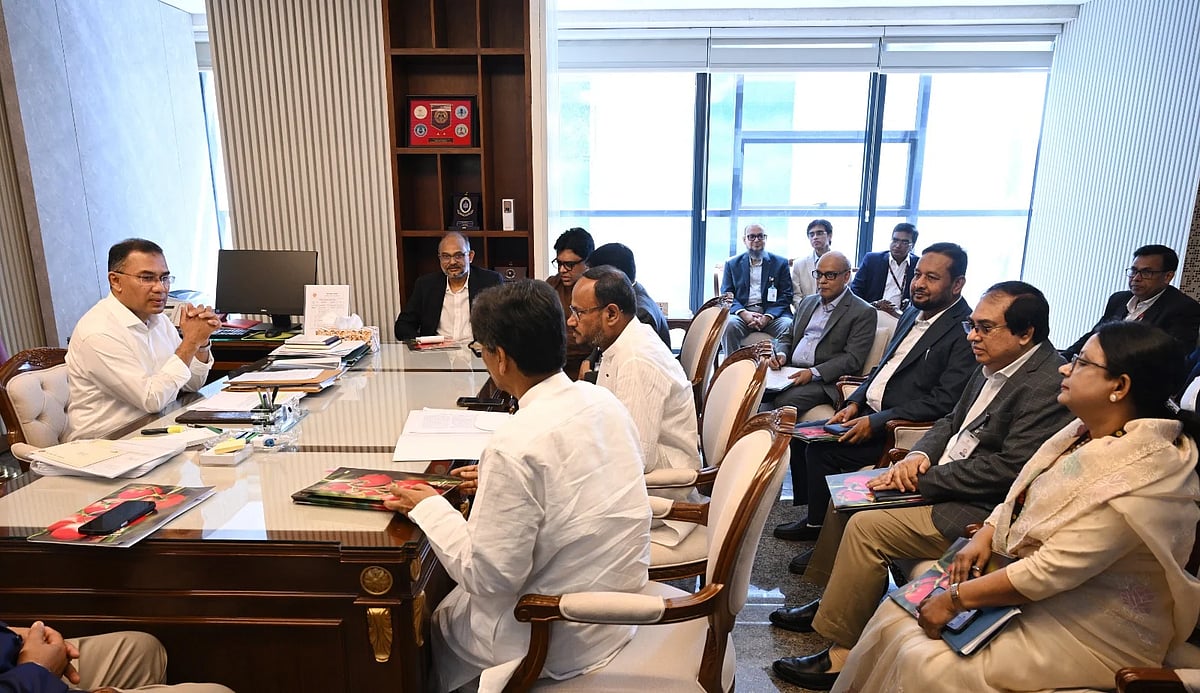 Prime Minister Tarique Rahman chaired a meeting of the Farmer Card preparation cell at the Secretariat on 17 March 2026. 