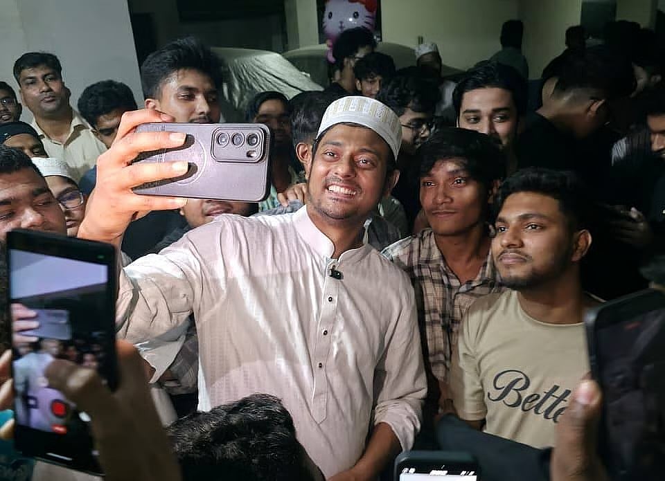 Nasiruddin Patwary takes a selfie