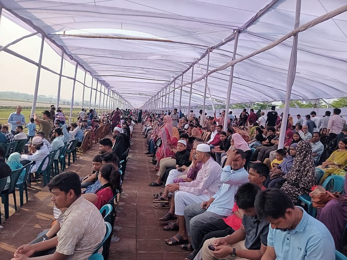 A section of the spectators gathered at the National Parade Square at the old airport in Agargaon, Dhaka, to witness the parade and flypast on 26 March 2026 morning.