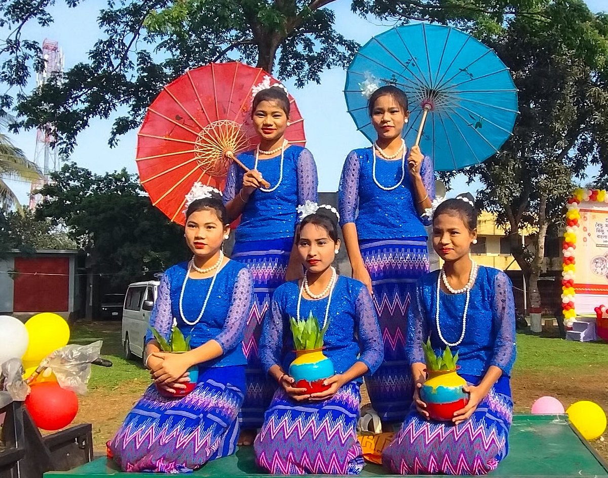 Some girls posing in hilly attire