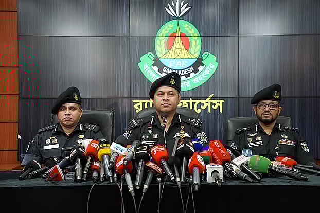 Five people have been arrested in connection with the killing of customs official Bullet Bairagi (35), according to Rapid Action Battalion, which made the announcement at a press conference held on Monday morning in Karwan Bazar, Dhaka.