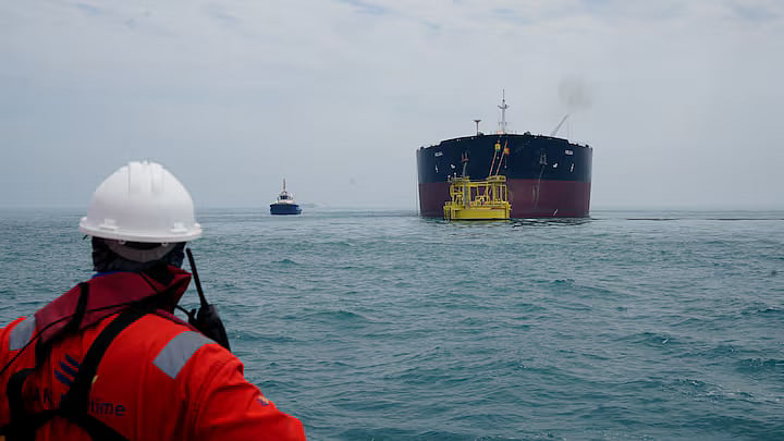 Iran's armed forces would be the authority responsible for the Strait of Hormuz under the country's proposed law for managing the waterway, said top official.